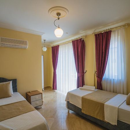 Sunset Beach Resort Aqua Lettings Fethiye Bagian luar foto