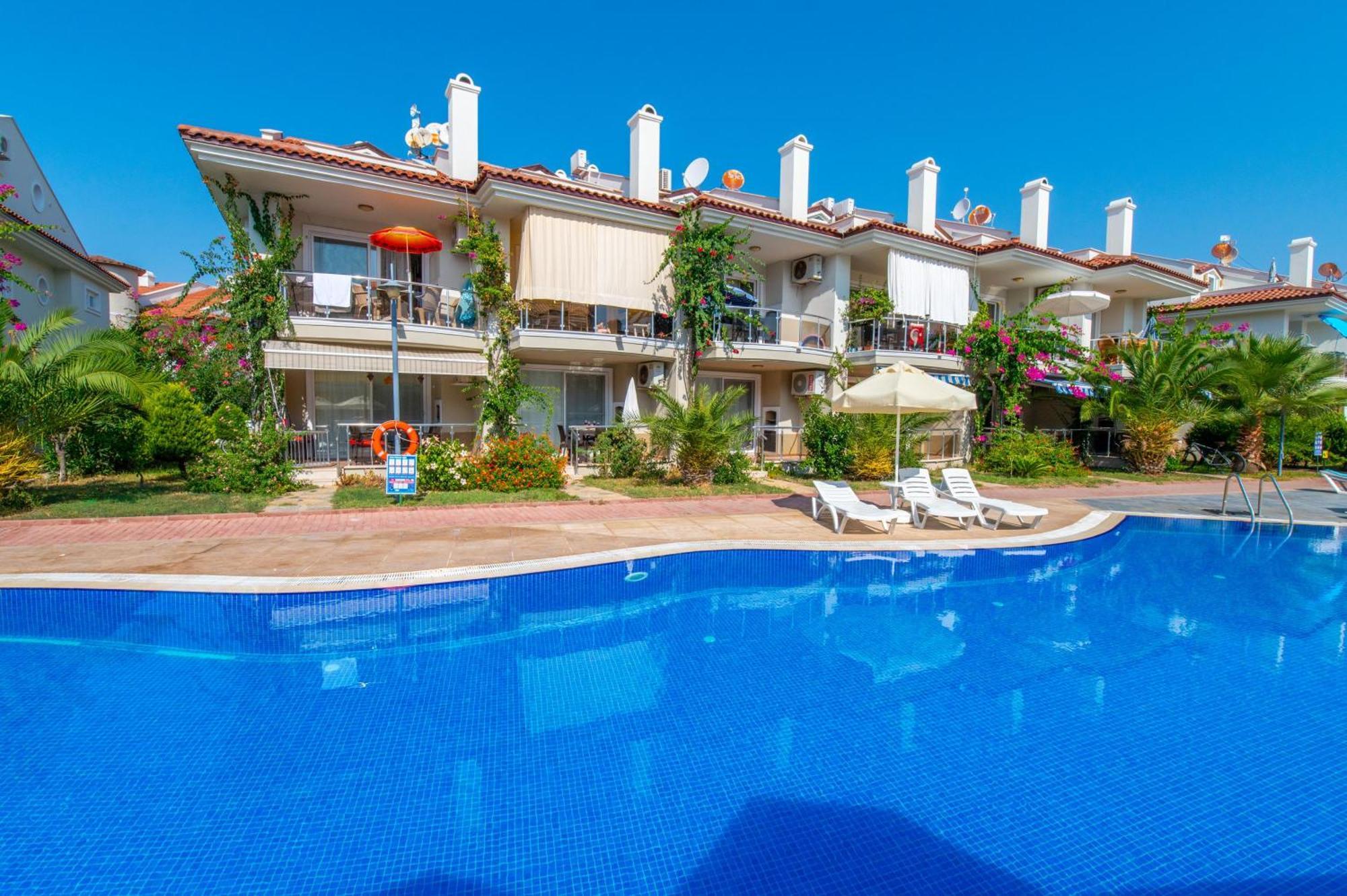 Sunset Beach Resort Aqua Lettings Fethiye Bagian luar foto
