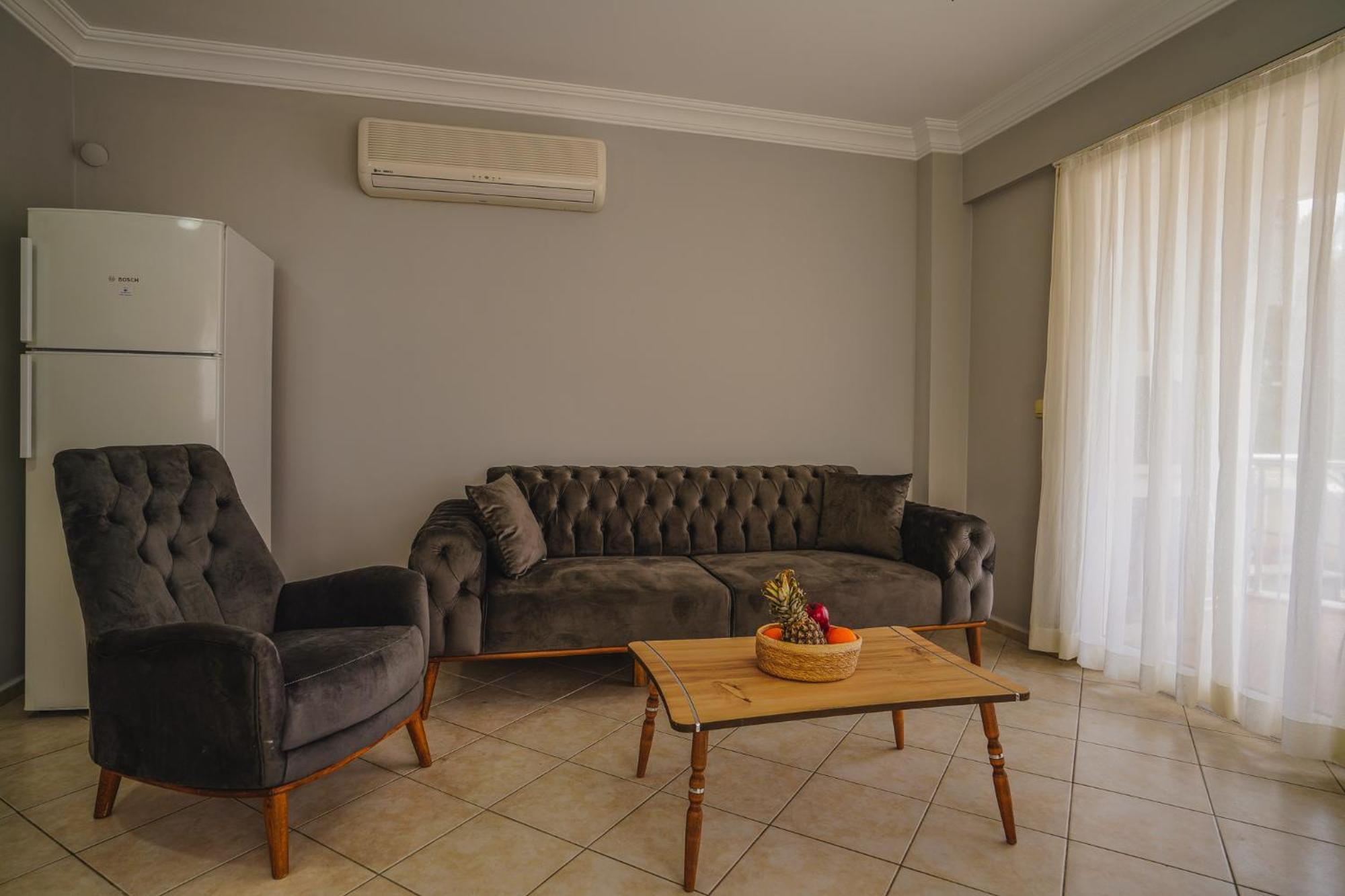 Sunset Beach Resort Aqua Lettings Fethiye Bagian luar foto
