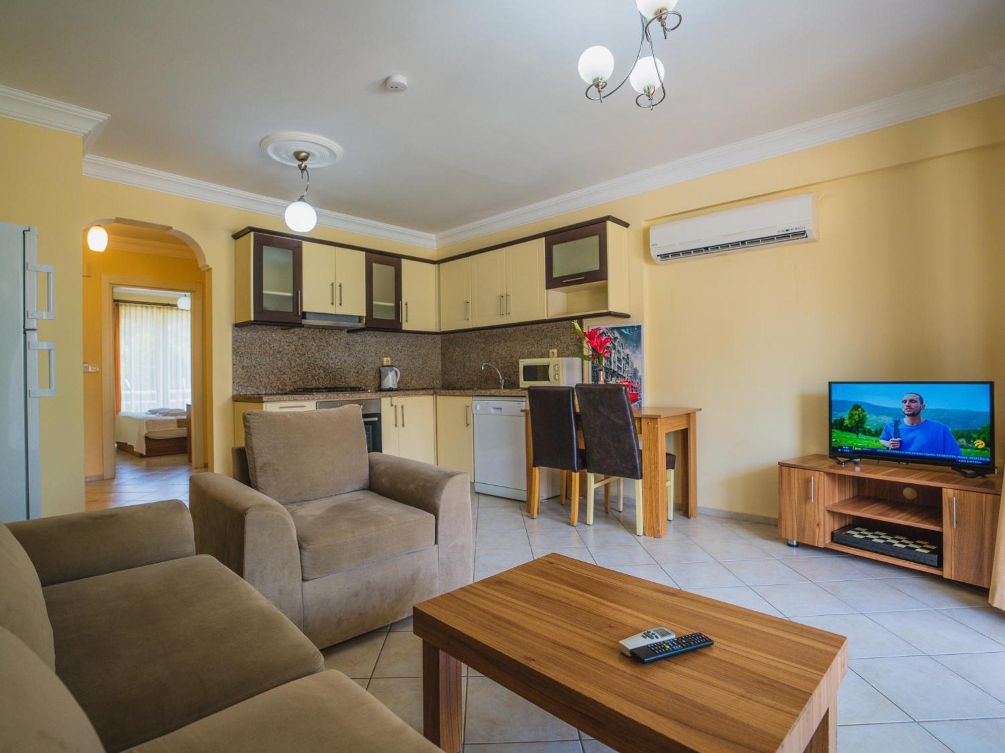 Sunset Beach Resort Aqua Lettings Fethiye Bagian luar foto