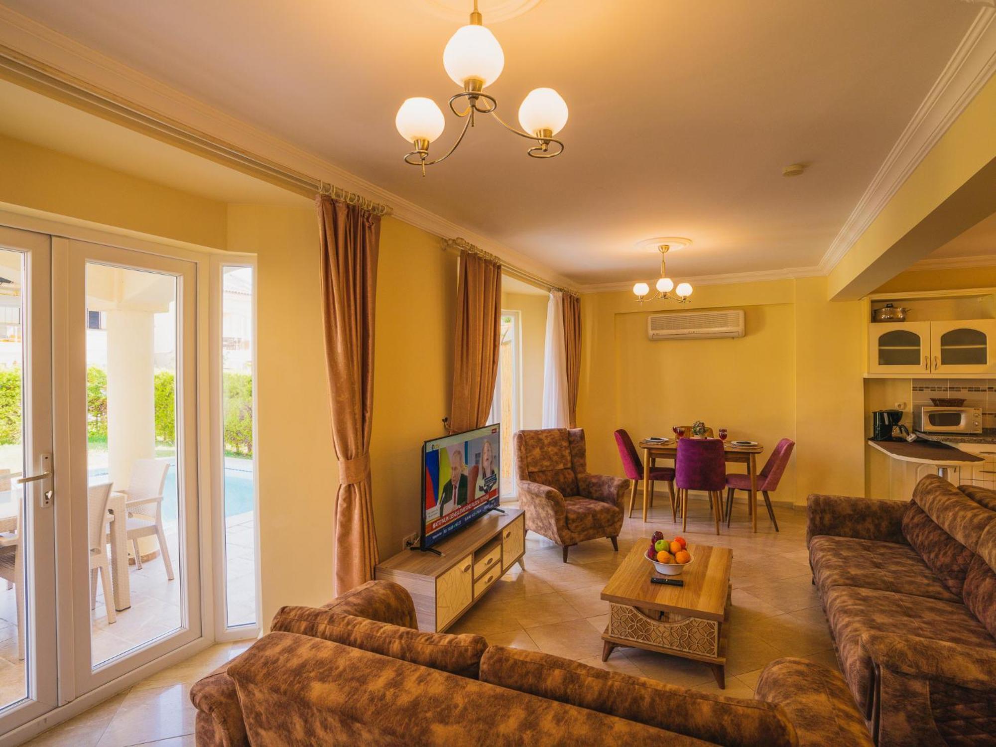 Sunset Beach Resort Aqua Lettings Fethiye Bagian luar foto