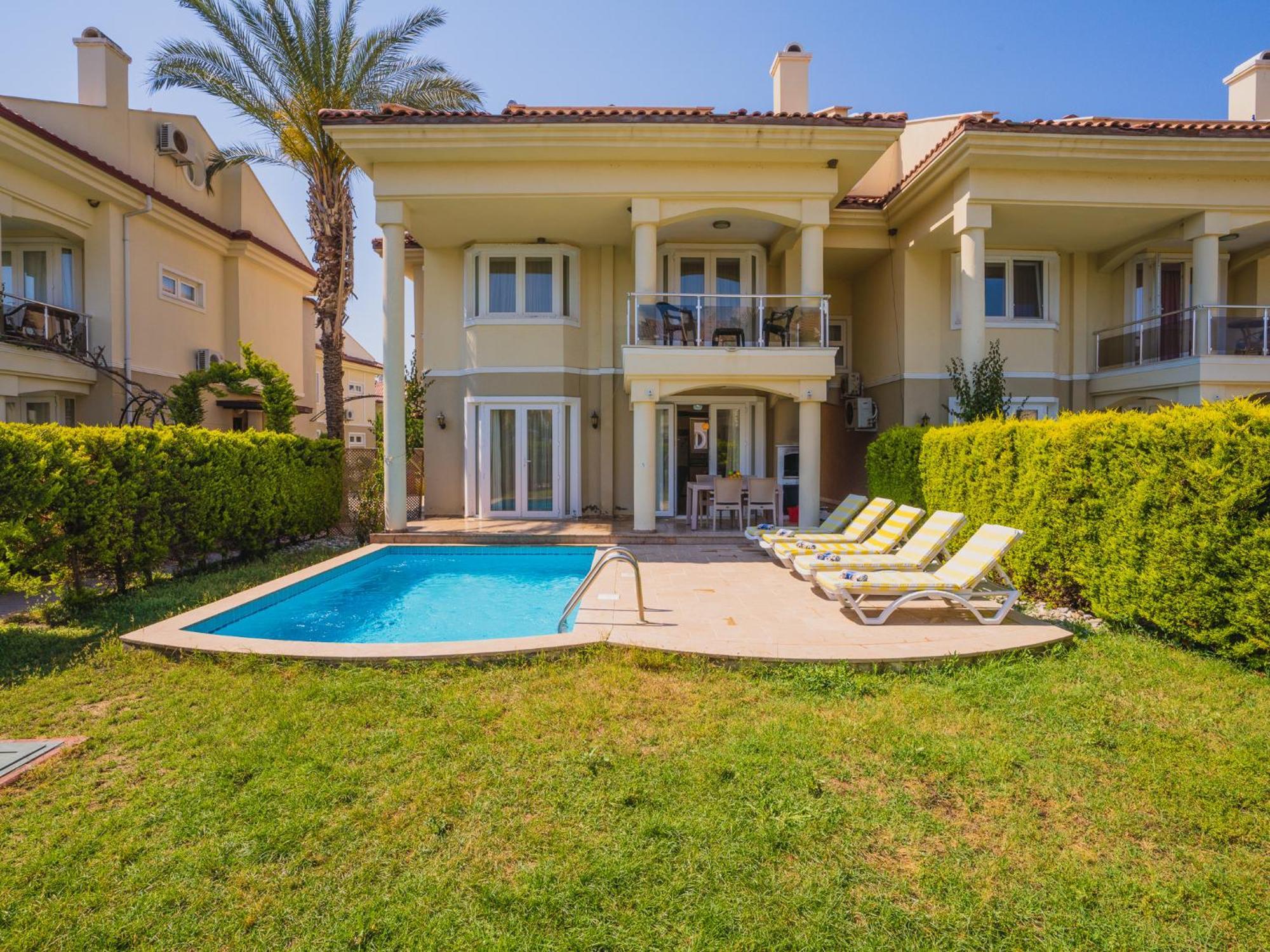 Sunset Beach Resort Aqua Lettings Fethiye Bagian luar foto