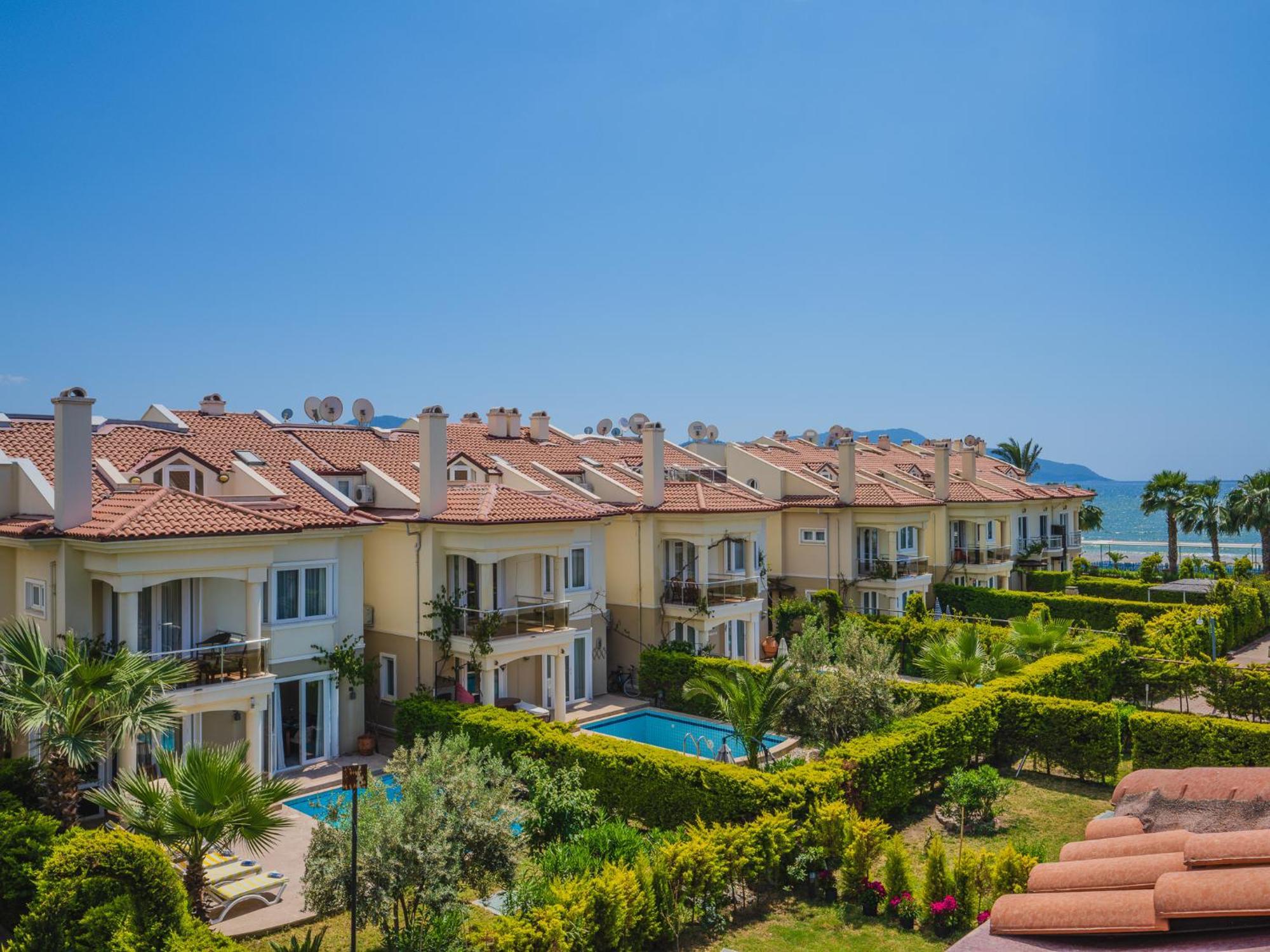 Sunset Beach Resort Aqua Lettings Fethiye Bagian luar foto