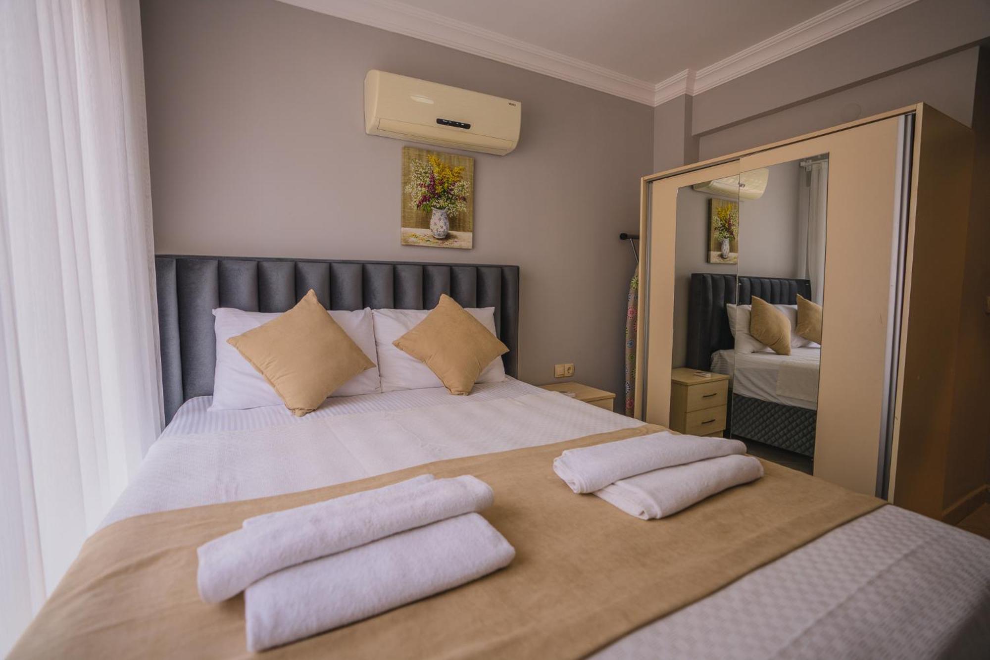 Sunset Beach Resort Aqua Lettings Fethiye Bagian luar foto