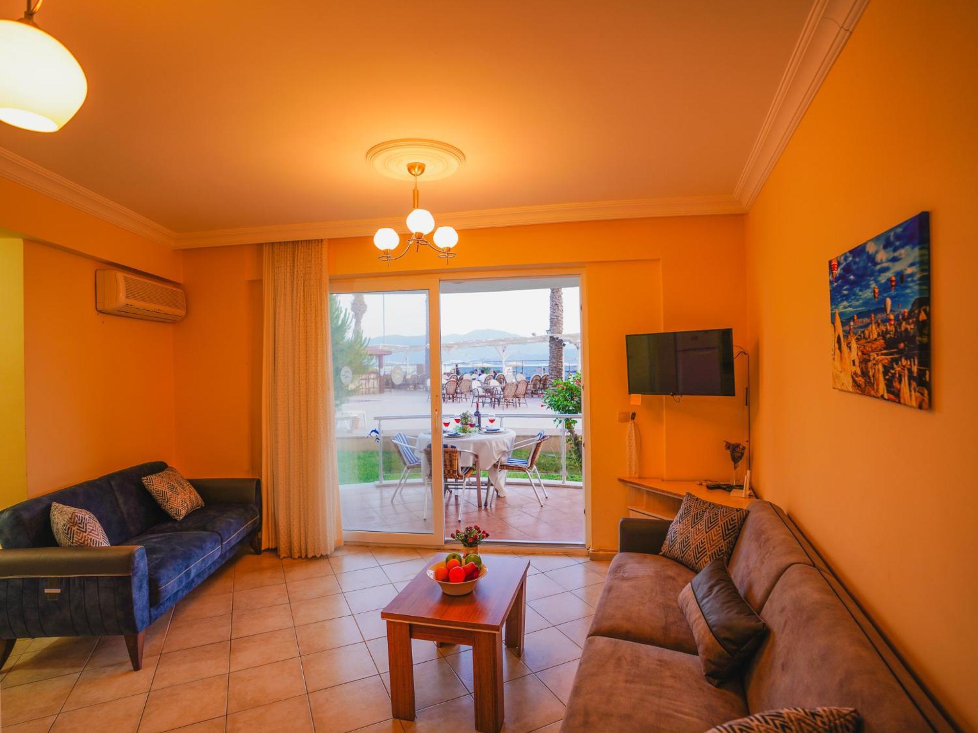 Sunset Beach Resort Aqua Lettings Fethiye Bagian luar foto